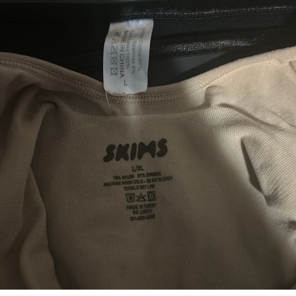 2 pairs of Skims shapewear and Angel Curves waist Trainer size XL - Picture 7 of 8